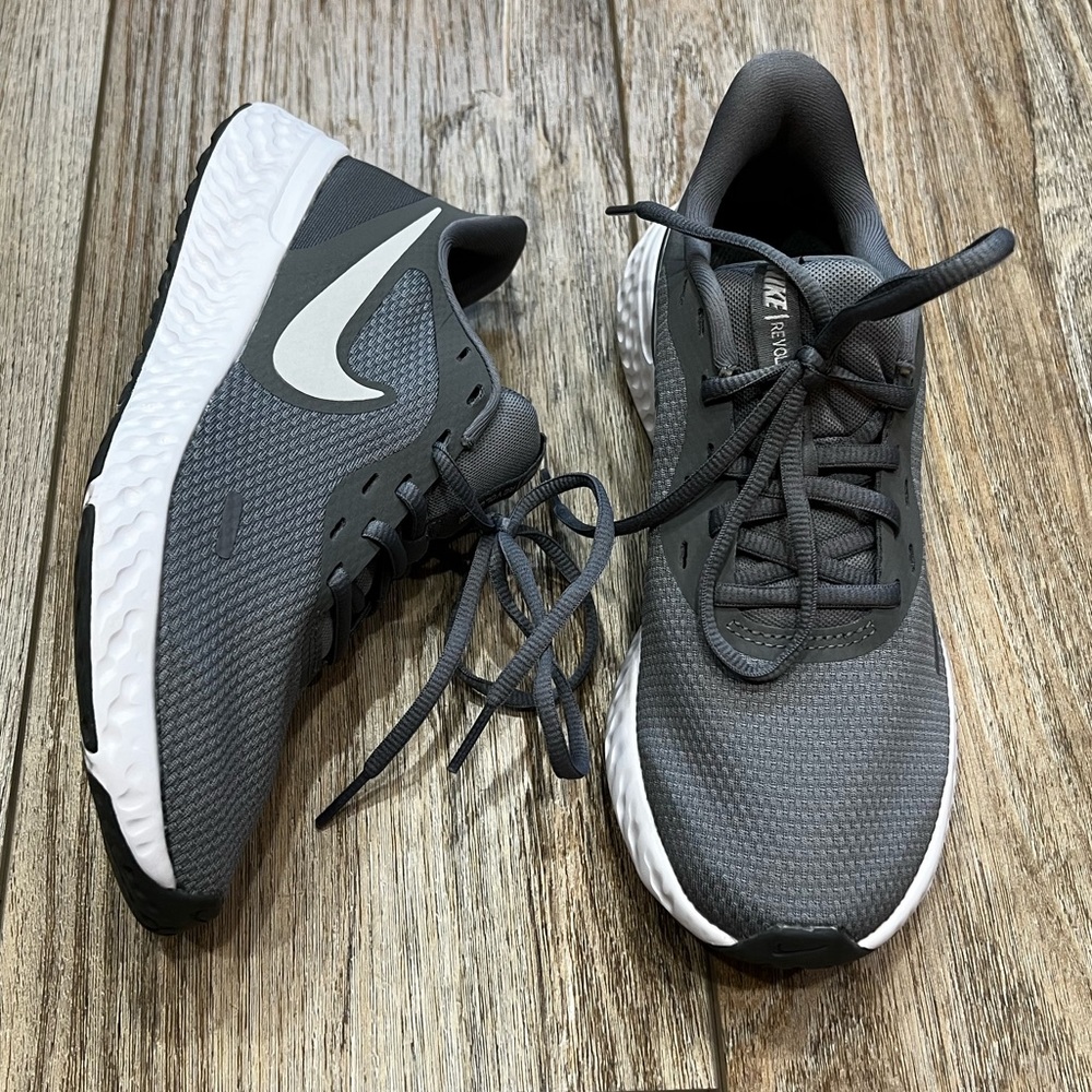 Nike Revolution Running Shoes